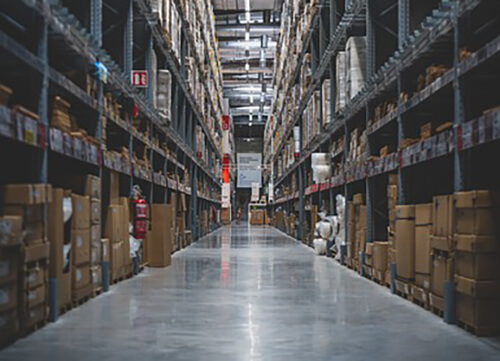 智慧倉(cāng)儲(chǔ)中的貨架